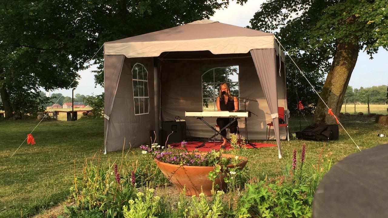 Tryde 1303 B&B Pa Oesterlen トメリラ エクステリア 写真